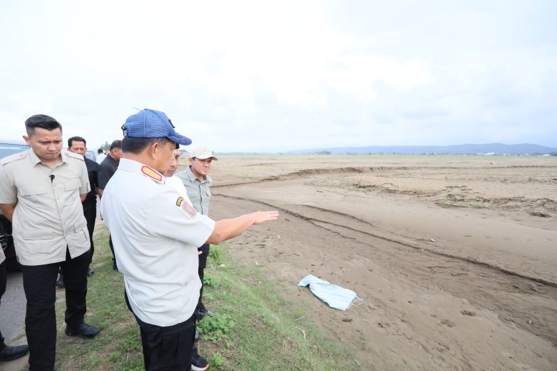 bnpb-kerahkan-mobil-dapur-umum-untuk-pengungsi-banjir-gayo-lues