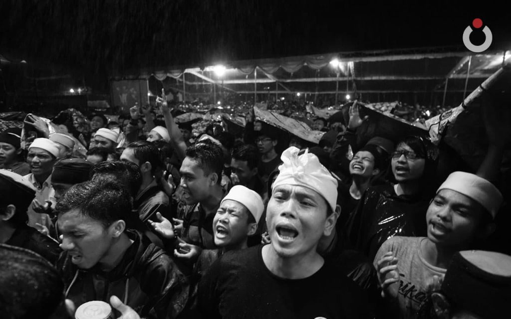 batas-yang-cukup:-syahadat-dalam-diskursus-sunni-syiah