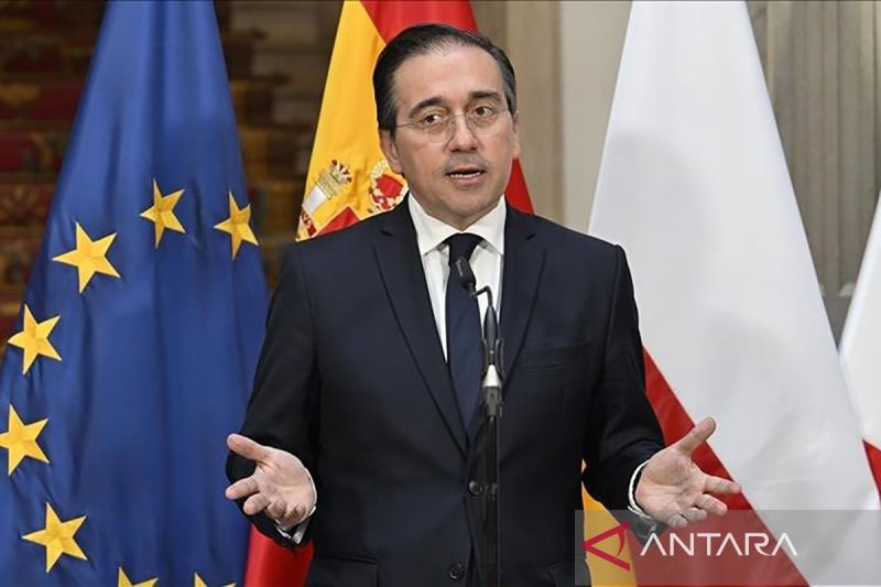 tolak-as-gunakan-pangkalan-militer,-menlu-spanyol:-kami-tidak-takut