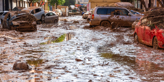 why-a-short,-sharp-climate-shock-affects-your-pension-more-than-a-slow,-looming-threat