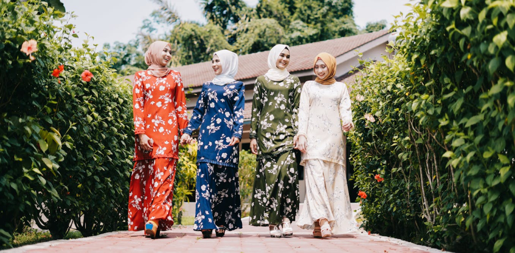 kenapa-momen-lebaran-seakan-tidak-afdal-tanpa-baju-baru?