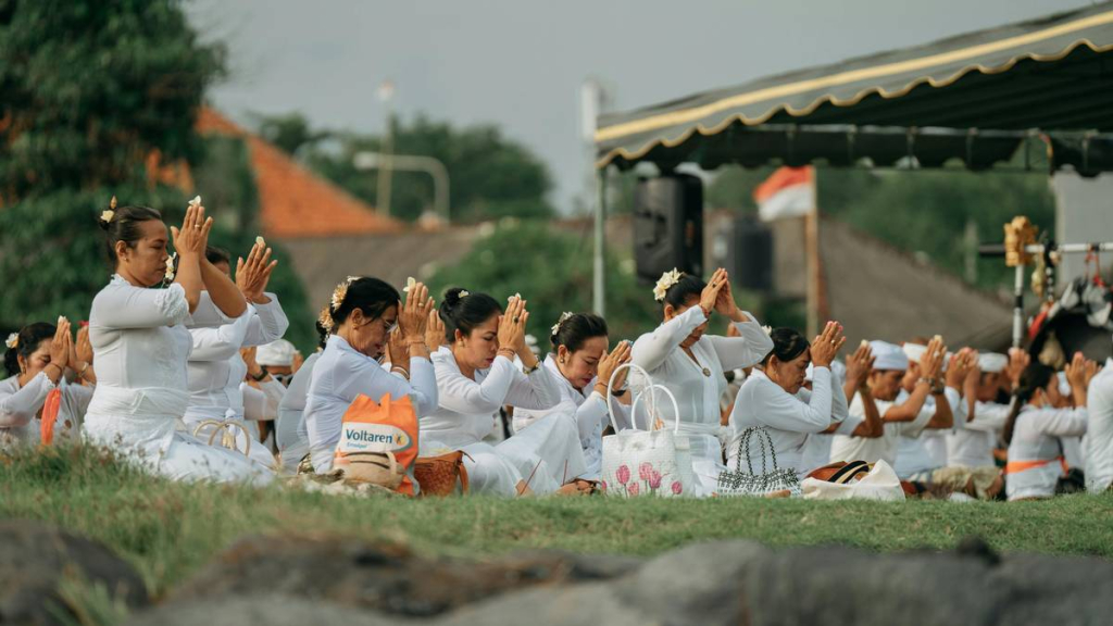 mengapa-nyepi-hanya-dirayakan-oleh-umat-hindu-di-bali?