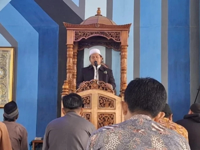idul-fitri-1447-h-beda,-bolehkah-jadi-khatib-dan-imam-sholat-ied-2-kali?
