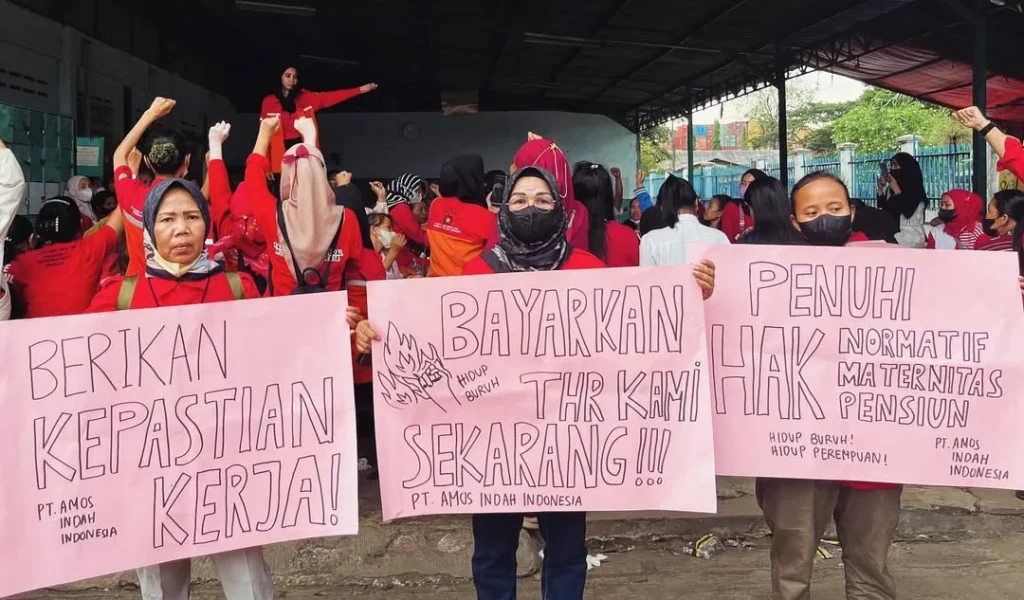cerita-buruh-pt-amos-perjuangkan-thr:-kami-mesti-mogok-kerja-dulu