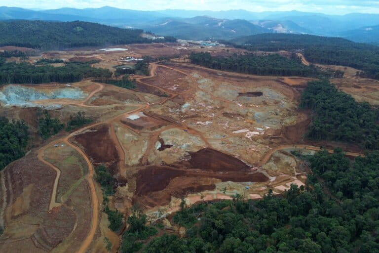 target-ekonomi-indonesia-dalam-bayang-bayang-kerusakan-ekologi-dan-isu-ham