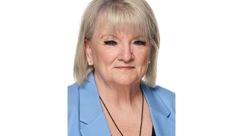 maeve-glass,-ibu-ibu-di-balik-layar-timnas-indonesia-yang-siap-ikut-membawa-garuda-terbang-tinggi