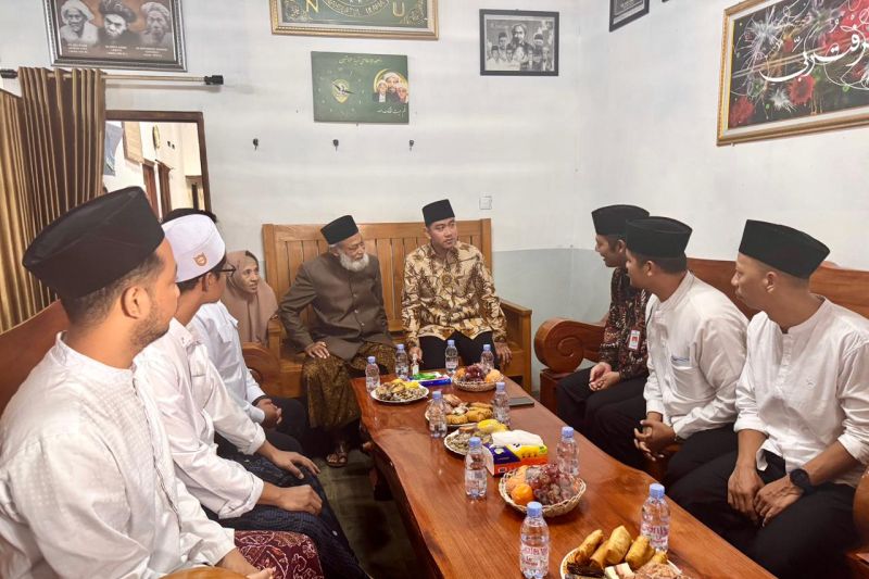 ke-ponpes-annajah-boyolali,-gibran-tekankan-pentingnya-kerukunan-umat