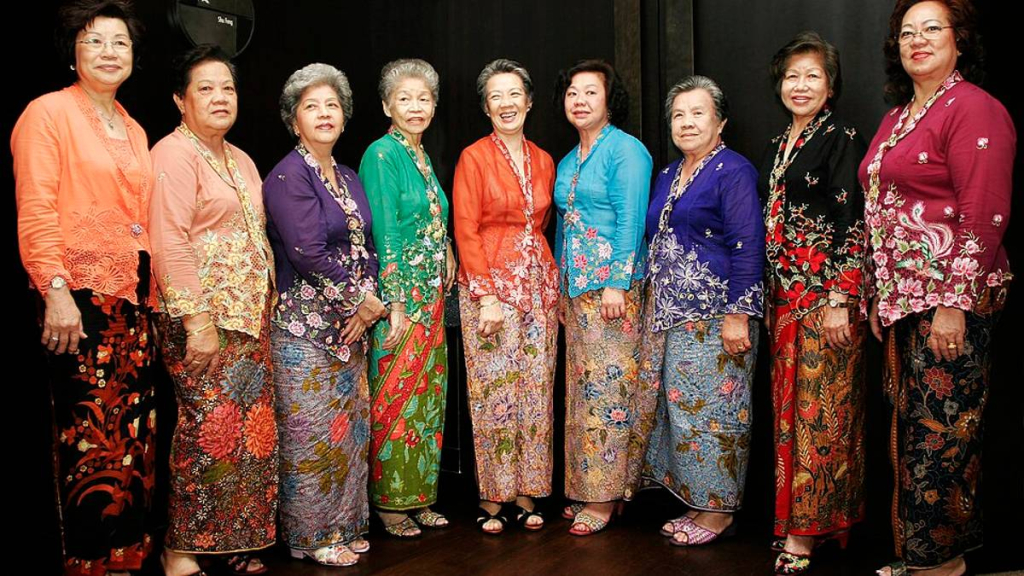 kebaya-sebagai-warisan-dunia:-simbol-diplomasi-budaya-dan-identitas-perempuan-asia-tenggara