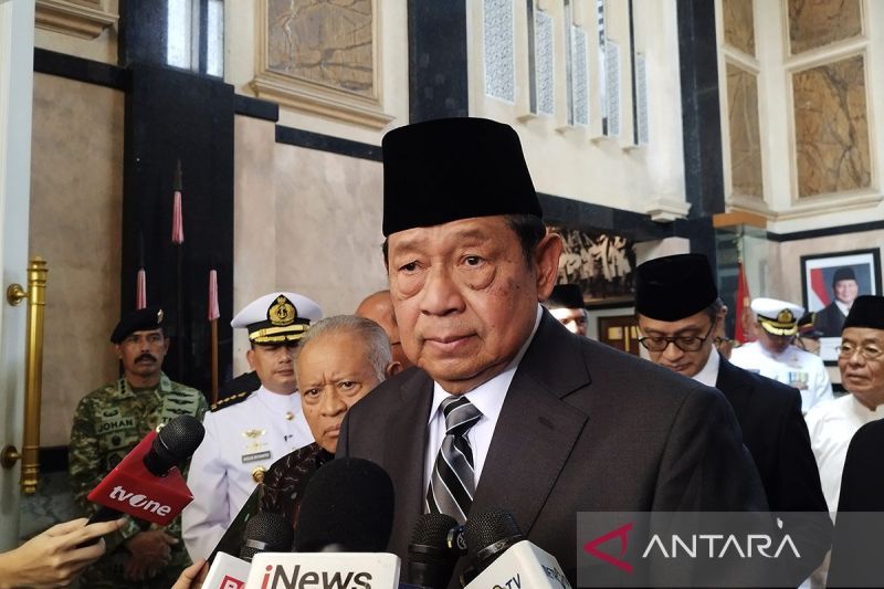 sby-kenang-juwono-sudarsono-sosok-satukan-pandangan-militer-dan-sipil