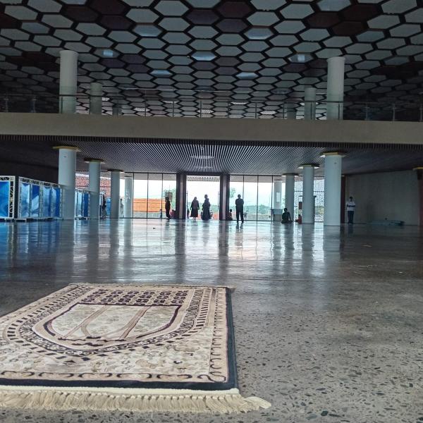 terapi-jiwa-di-era-algoritma