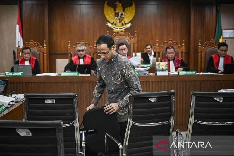 nadiem-makarim-kembali-jalani-sidang-“chromebook”-usai-operasi-keempat