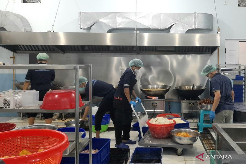 1.256-sppg-tanpa-ipal-dan-slhs-di-indonesia-timur-disetop-sementara