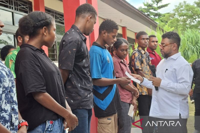 kemdiktisaintek:-penyaluran-kip-kuliah-kini-gunakan-dtsen