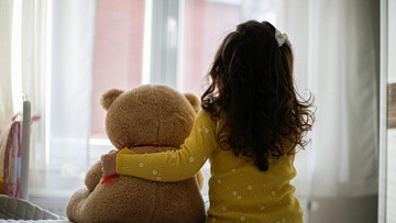 benarkah-autisme-anak-perempuan-sering-baru-terungkap-saat-remaja?