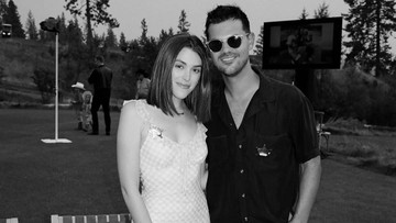 aktor-twilight-taylor-lautner-umumkan-kehamilan-sang-istri-setelah-4-th-menikah