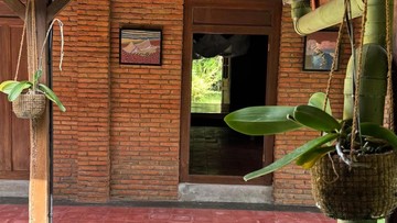 potret-rumah-eross-dan-sarah-chandra-di-yogyakarta,-bergaya-vintage-estetik