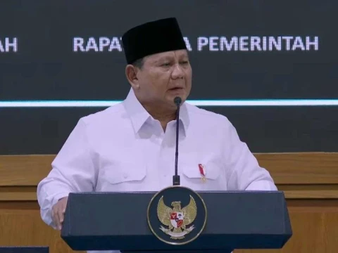 presiden-prabowo:-subsidi-bbm-tetap-untuk-rakyat-kecil