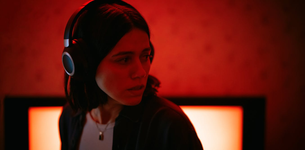 undertone:-this-creepy-sound-horror-is-utterly-terrifying