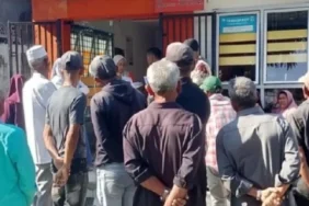 warga pidie-jaya-korban banjir antre-jaminan-hidup,-ansor-tekankan-transparansi