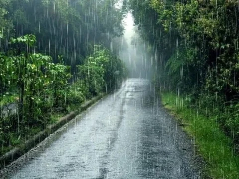 masuk-musim-kemarau-tapi-mengapa-hujan-hingga-banjir-masih-terjadi?-begini-penjelasannya