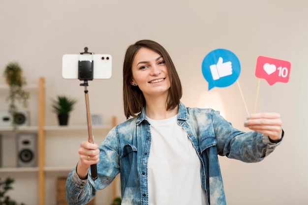 fitur-sosial-premium:-like-asli-tiktok-jadi-bukti-otoritas-digital