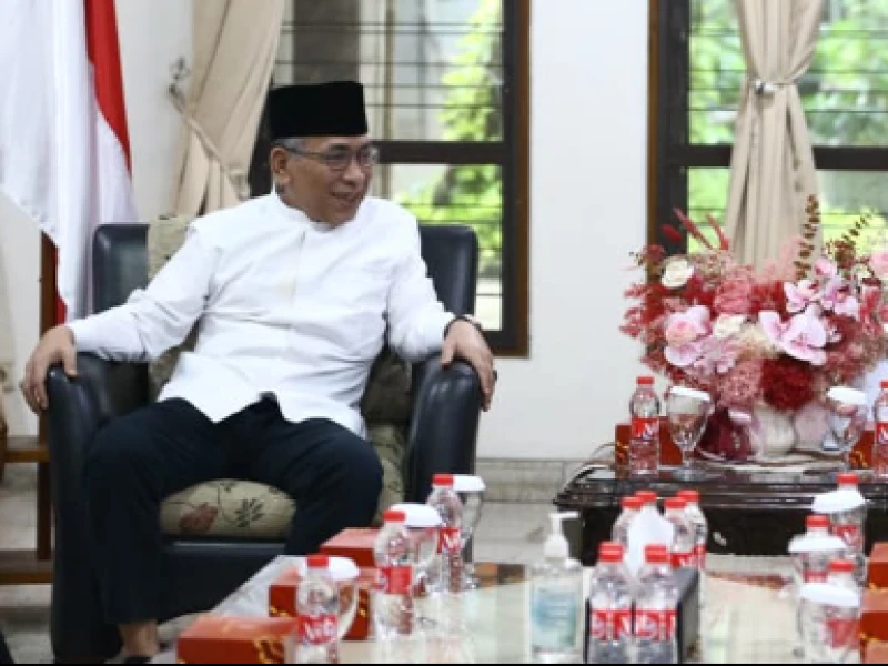 perundingan-gagal,-ketum-pbnu-dan-paus-leo-xiv-ajak-seluruh-umat-wujudkan-perdamaian