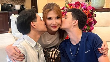teuku-rassya-sungkem-ke-tamara,-usai-ibunda-datang-sebagai-tamu-undangan-di-pernikahannya