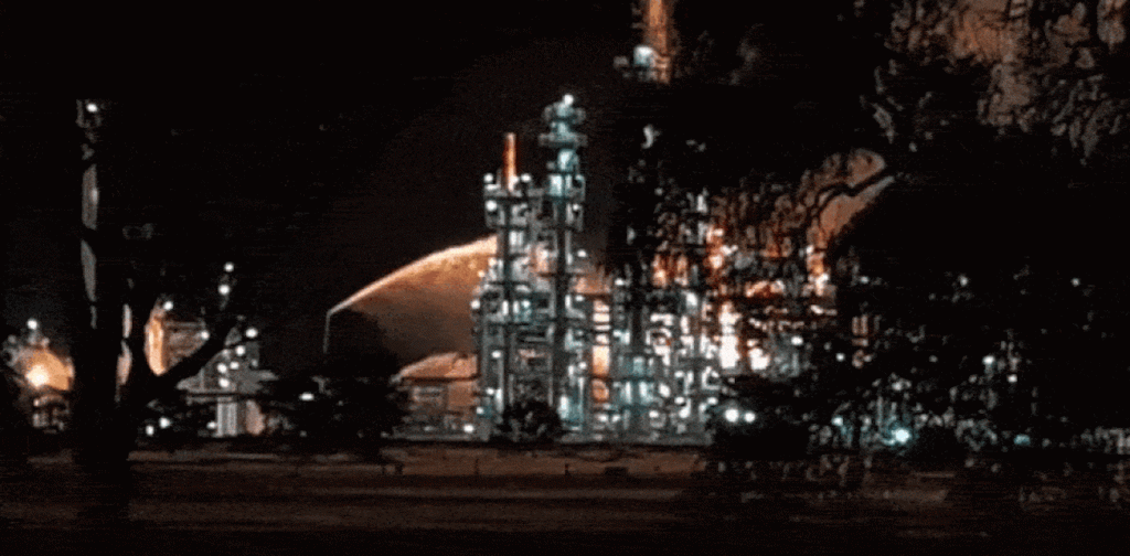 when-oil-refineries-burn,-here’s-what-happens-to-your-lungs-and-heart