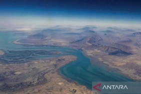 iran-buka-selat-hormuz-selama-gencatan-senjata-10-hari