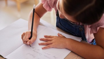 awas!-anak-dengan-kemampuan-baca-dan-tulis-rendah-berisiko-tidak-berprestasi