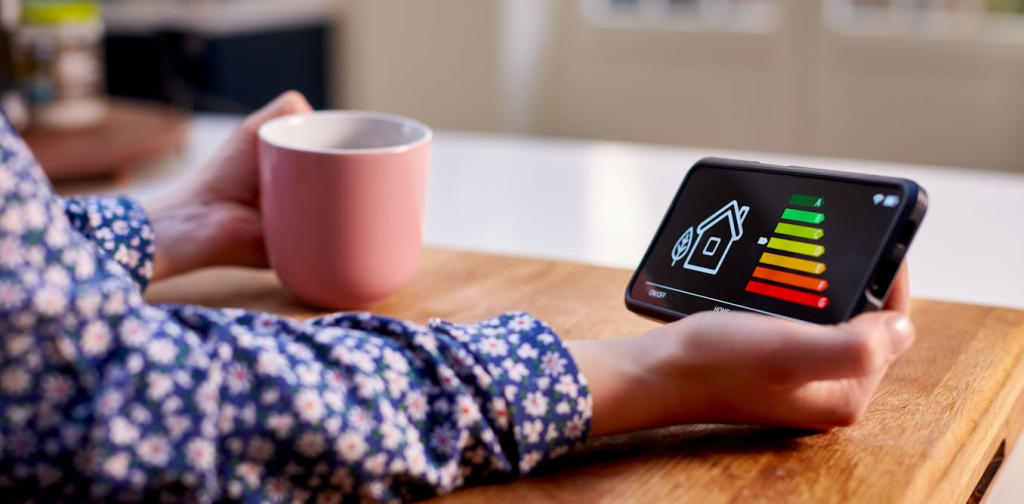 want-to-cut-your-energy-bills?-here’s-how-five-experts-are-doing-it