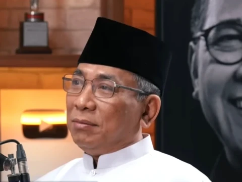 gus-yahya-pilih-jaga-jarak-atas-kasus-gus-yaqut,-tak-libatkan-nu-dalam-urusan-keluarga