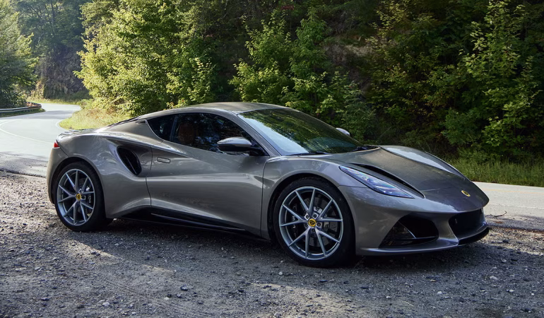 lotus-emira:-representasi-sempurna-supercar-elegan-nan-modern