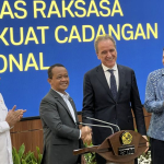 bahlil-umumkan-temuan-gas-bumi-jumbo-dengan-potensi-5-tcf