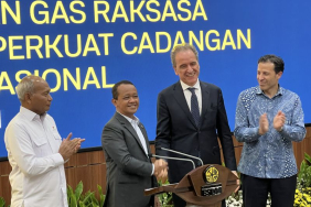 bahlil-umumkan-temuan-gas-bumi-jumbo-dengan-potensi-5-tcf