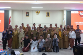 riset:-ribuan-siswa-di-lombok-utara-dikepung-iklan-rokok-murah