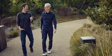 tim-cook-mundur-dari-ceo-apple,-john-ternus-siap-pimpin-mulai-september-2026