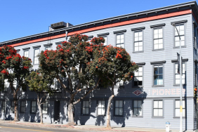 openai-gets-set-to-go-public:-can-we-entrust-the-financial-markets-with-chatgpt-and-ai?