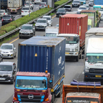 bukan-hanya-pemilik-mobil-mewah,-dampak-kenaikan-harga-bbm-nonsubsidi-bakal-dirasakan-semua-orang