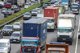 bukan-hanya-pemilik-mobil-mewah,-dampak-kenaikan-harga-bbm-nonsubsidi-bakal-dirasakan-semua-orang