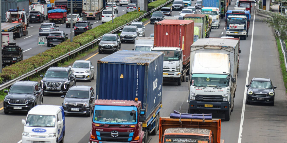 bukan-hanya-pemilik-mobil-mewah,-dampak-kenaikan-harga-bbm-nonsubsidi-bakal-dirasakan-semua-orang