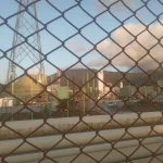 di-balik-kilau-tambang-emas-maluk,-ada-lapis-kerentanan-yang-menyesakkan-perempuan