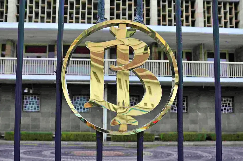 bi-tahan-suku-bunga-4,75-persen,-rupiah-dan-inflasi-jadi-fokus