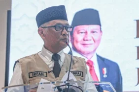 menhaj-dan-dpr-ri-lepas-391-jamaah-kloter-pertama-embarkasi-banten