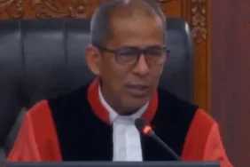 hakim-mk-minta-data-perbandingan-gaji-bersih-dosen-ptn-bh,-ptn-non-bh,-dan-swasta