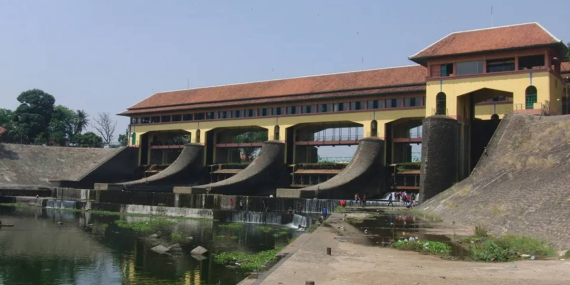 bendung-walahar-dan-jasa-besarnya-dalam-menyokong-ketahanan-pangan-di-karawang