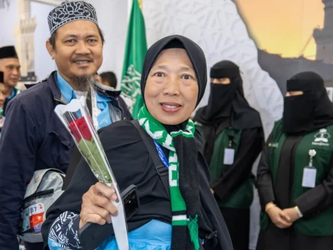 15.349-jamaah-haji-indonesia-telah-diberangkatkan-ke-madinah