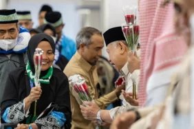 15.349-jemaah-diberangkatkan,-pemerintah-fokus-pada-layanan-dan-kesehatan