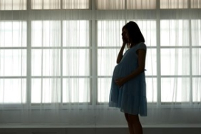 keguguran-bisa-berujung-penjara,-kebijakan-kehamilan-di-negara-ini-jadi-sorotan