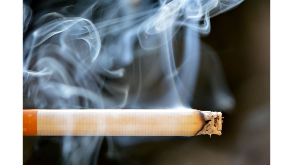 sukses-aturan-larangan-rokok-dan-vape-di-inggris-patut-ditiru-indonesia